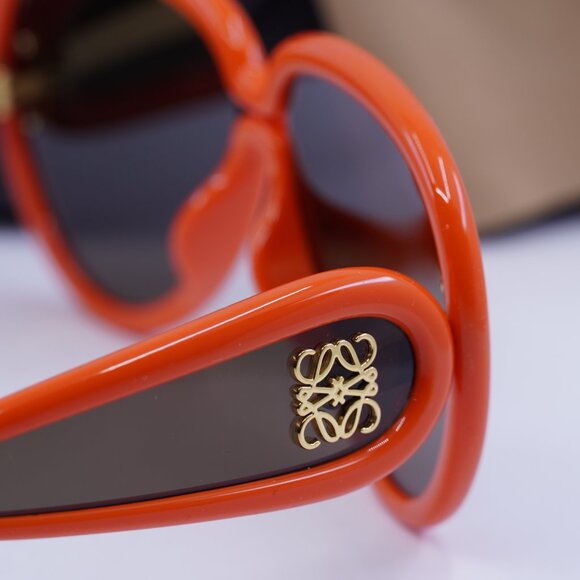 Loewe LW40132I 42E Aviator Sunglasses – Shiny Orange\Brown - Picture 6 of 10